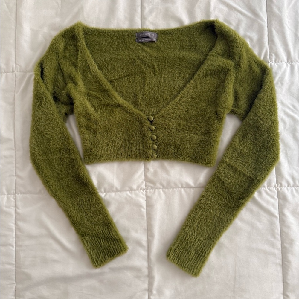 *SOLD ON DEPOP DO NOT BUY* Urban Outfitters Fuzzy Button up Cropped Sweater Top